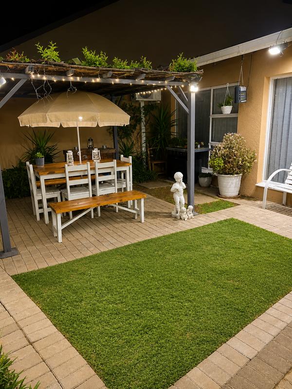 2 Bedroom Property for Sale in Pellissier Free State